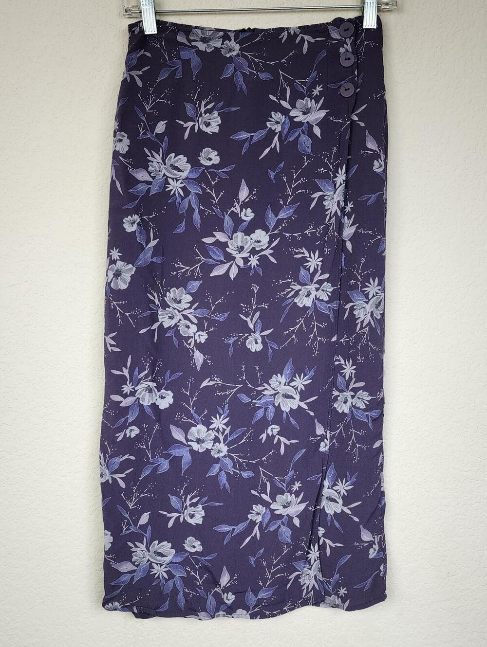 TOtOnKO Floral Pattern Button Detail Midi Skirt Size 8